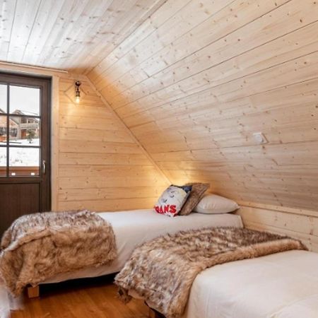 Sunweb - Les Chalets De L'Ecrin Ле-Деволюи Экстерьер фото