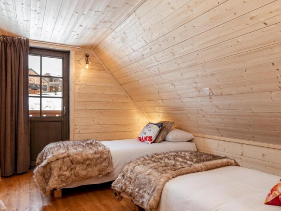 Sunweb - Les Chalets De L'Ecrin Ле-Деволюи Экстерьер фото